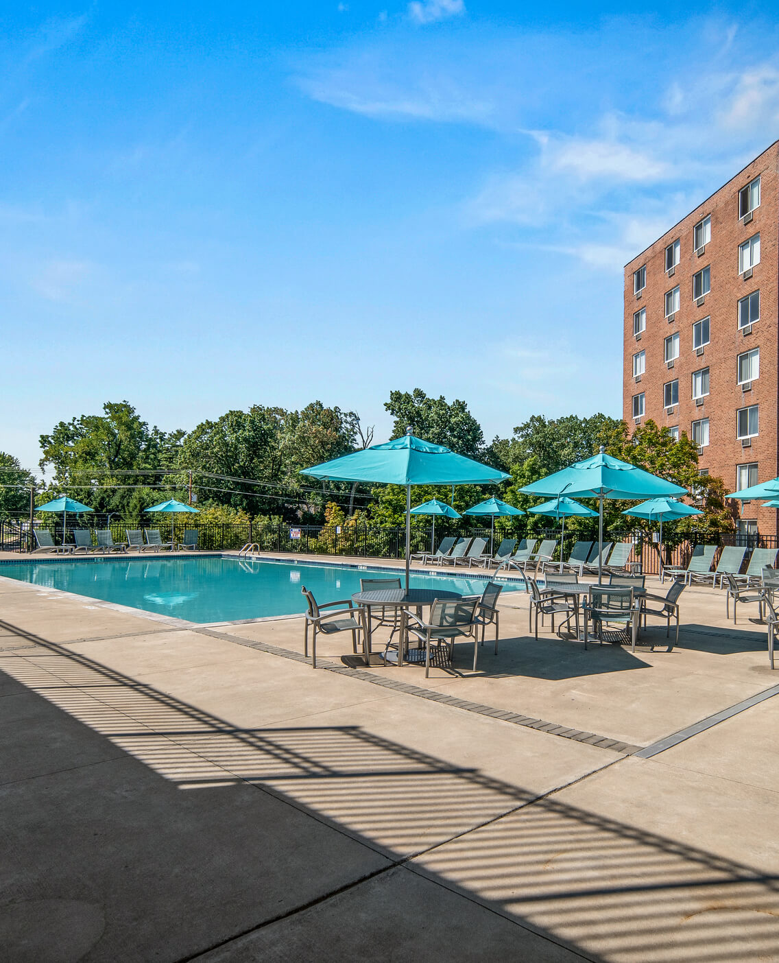 Luxury Apartments in Jenkintown, PA 100 York